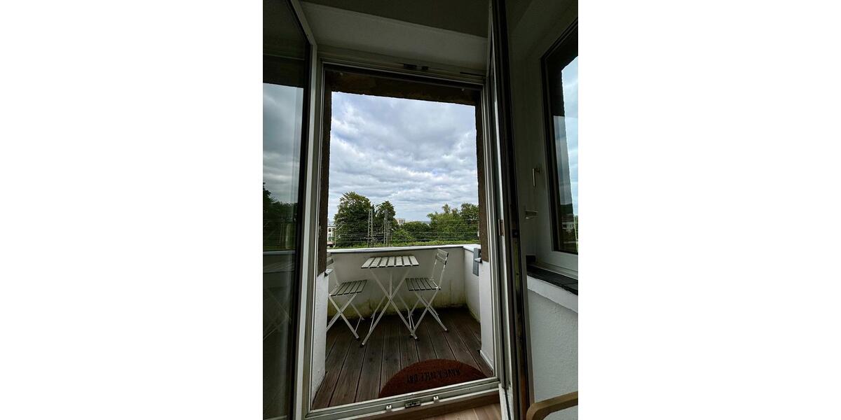 Etagenwohnung Aachen Aachen-Mitte - 3 Zimmer, 12 m&sup2;, 400&euro; | Angebot:25811907