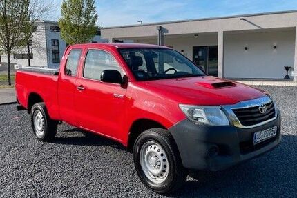 Toyota Hilux 279.000 km 15.950 &euro; Herzogenrath 52134