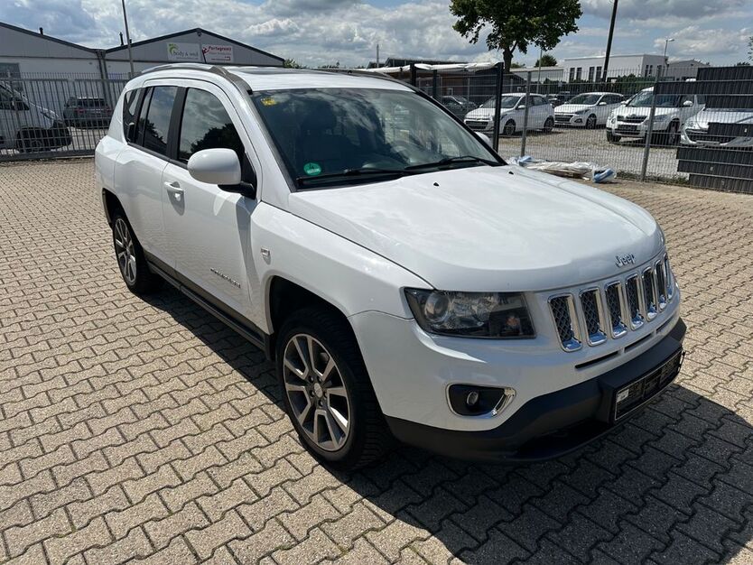 Jeep Compass 190.000 km 6.450 € Düren 52351