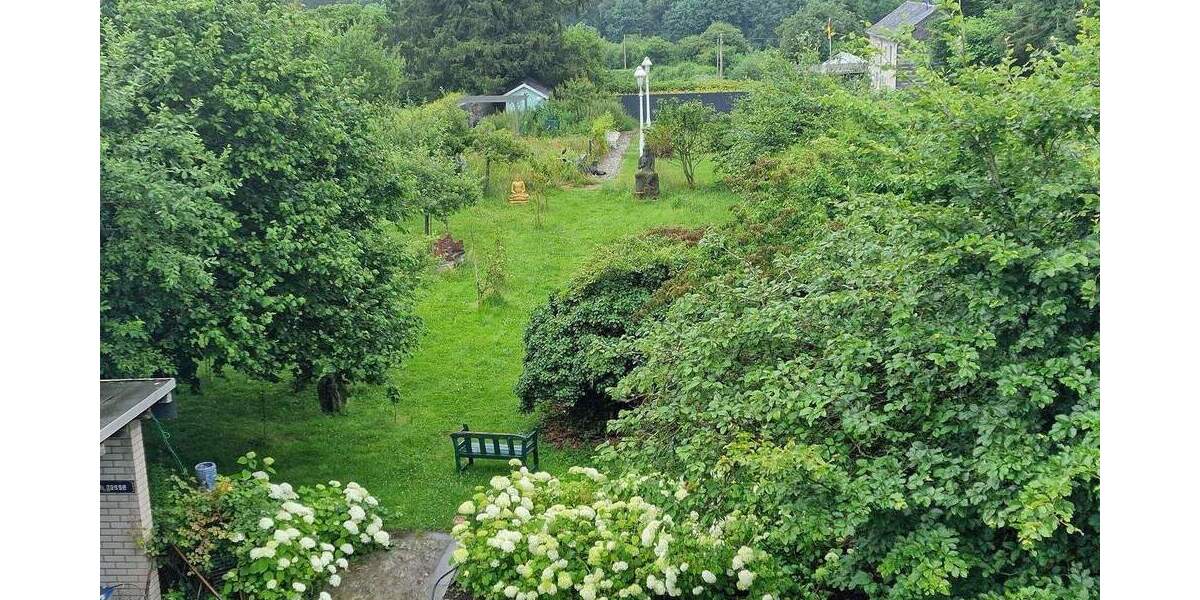 Nur 45 Min. v. Köln. So etwas ist dort, für diesen Preis, nicht annähernd zu haben. EFH 2651170m² m. Eifelblick. Nur 10Min. zur Eifel, 10Min. bis AC* 7 zimmer