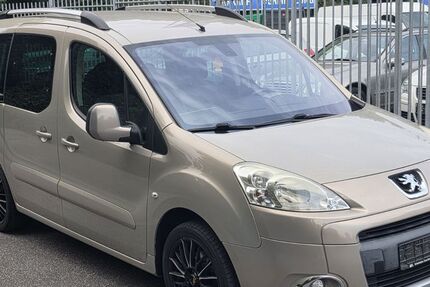Peugeot Partner 256.000 km 3.850 € Niederzier 52382