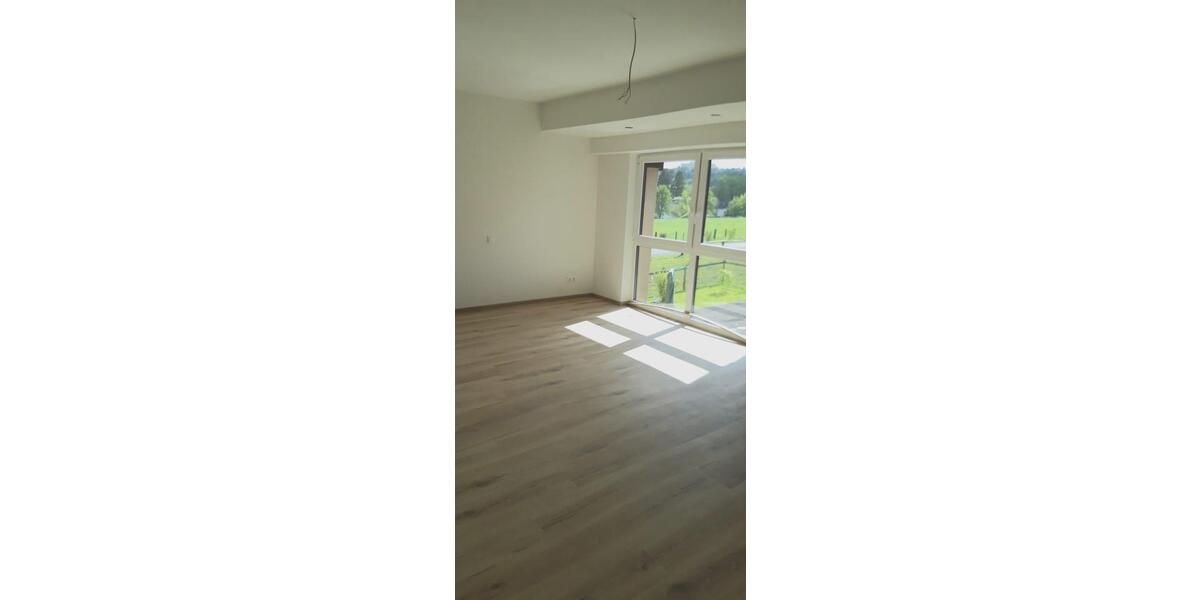 Terrassenwohnung Stolberg (Rhld.) Gressenich - 4 Zimmer, 152 m&sup2;, 1.450&euro; | Angebot:26399106