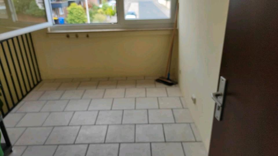 Etagenwohnung Düren Mariaweiler-Hoven - 4 Zimmer, 120 m&sup2;, 1.400&euro; | Angebot:26414716