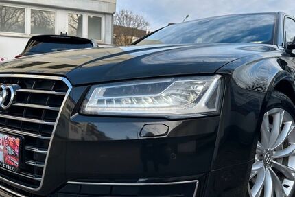 Audi A8 289.900 km 17.999 &euro; Düren 52353