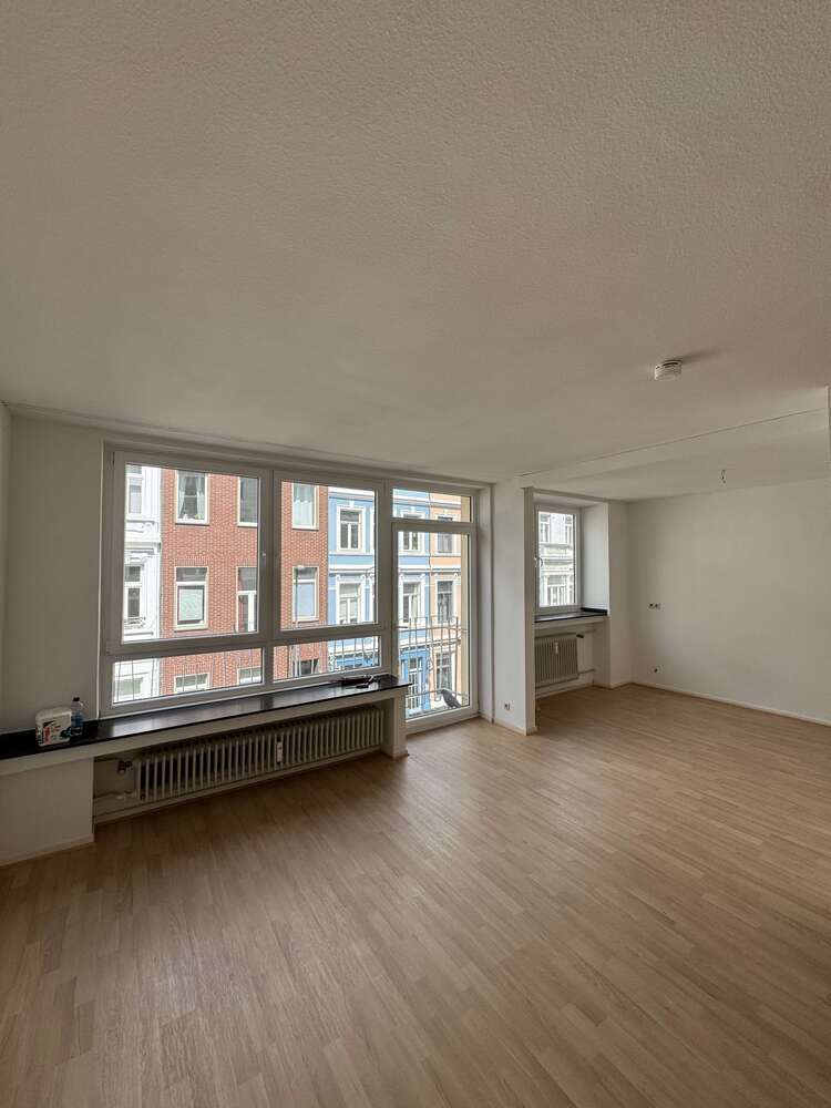 Wohnung zum Mieten in Aachen 1.350 € 135 m²