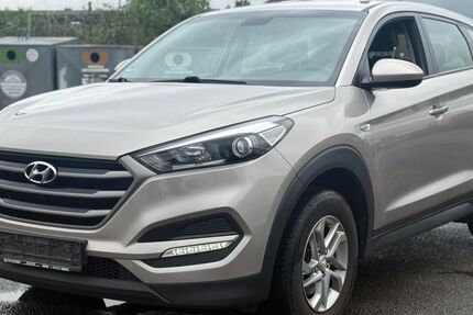 Hyundai TUCSON 180.700 km 9.750 &euro; Düren 52349