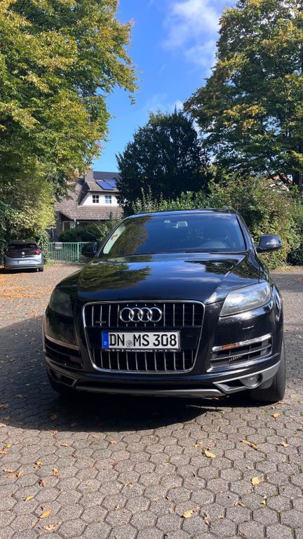 Audi Q7 325.000 km 11.500 € Düren 52349