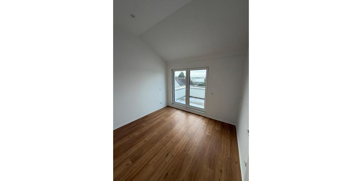 Dachgeschoßwohnung Linnich - 1.5 Zimmer, 60 m&sup2;, 750&euro; | Angebot:26131989