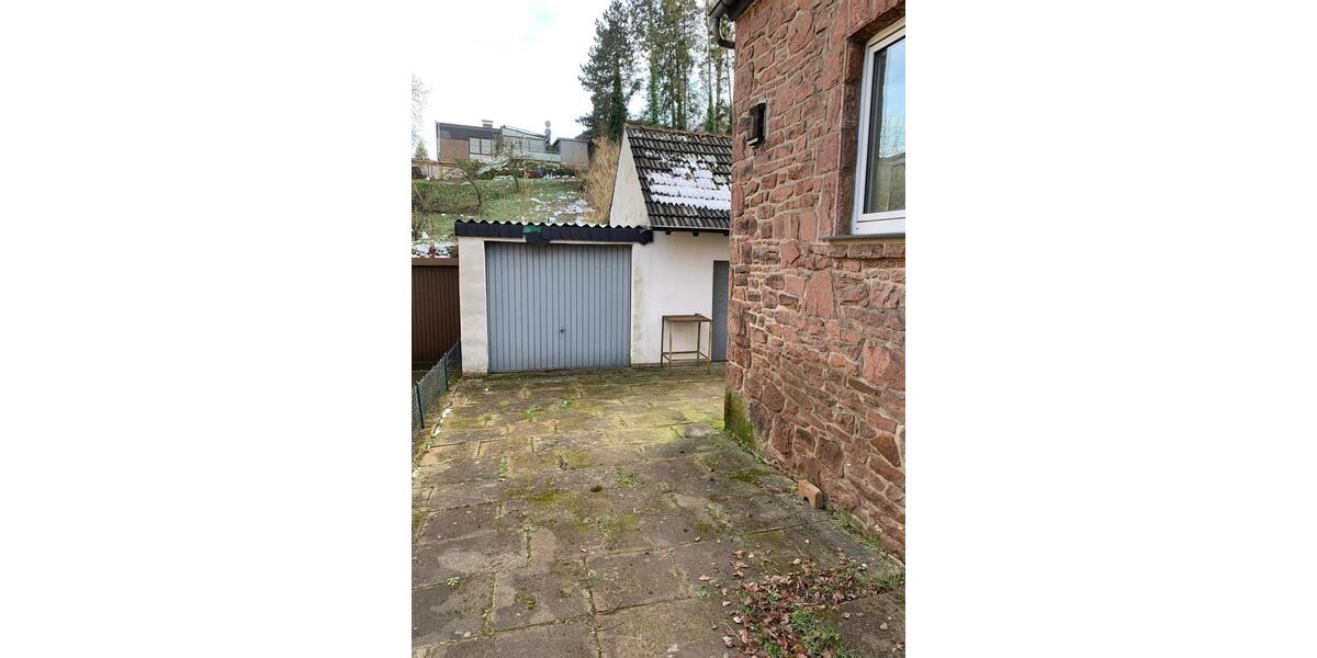 Natursteinhaus in Üdingen mit Garage - renovierungsbedürftig 5 zimmer