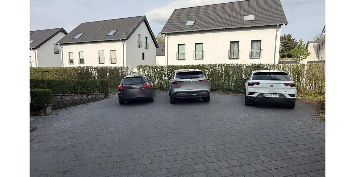 Stolberg-Breinig – Dachgeschoss mit Attitüde. Sofort bezugsfrei. - Dachgeschoßwohnung Stolberg (Rheinland) / Breinig Breinig | Angebot:27003204