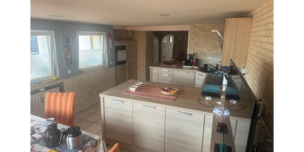 Mehrfamilienhaus, Wohnhaus Baesweiler - 6 Zimmer, 150 m&sup2;, 1.700&euro; | Angebot:26055919