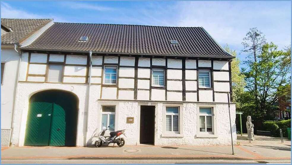 Haus zum Kaufen in Langerwehe 200.000 € 148 m²