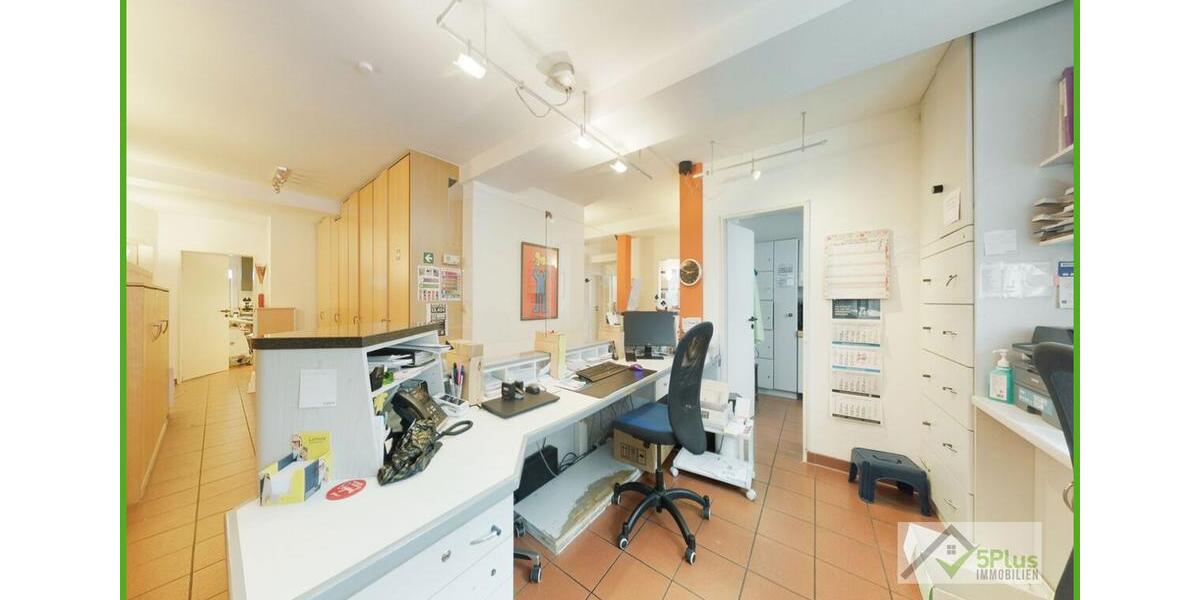+ 5PLUS IMMO + VIELSEITIGE GESUNDHEITS-ODER BÜROFLÄCHE IN GUTER LAGE VON DÜREN-BIRKESDORF +++ zimmer