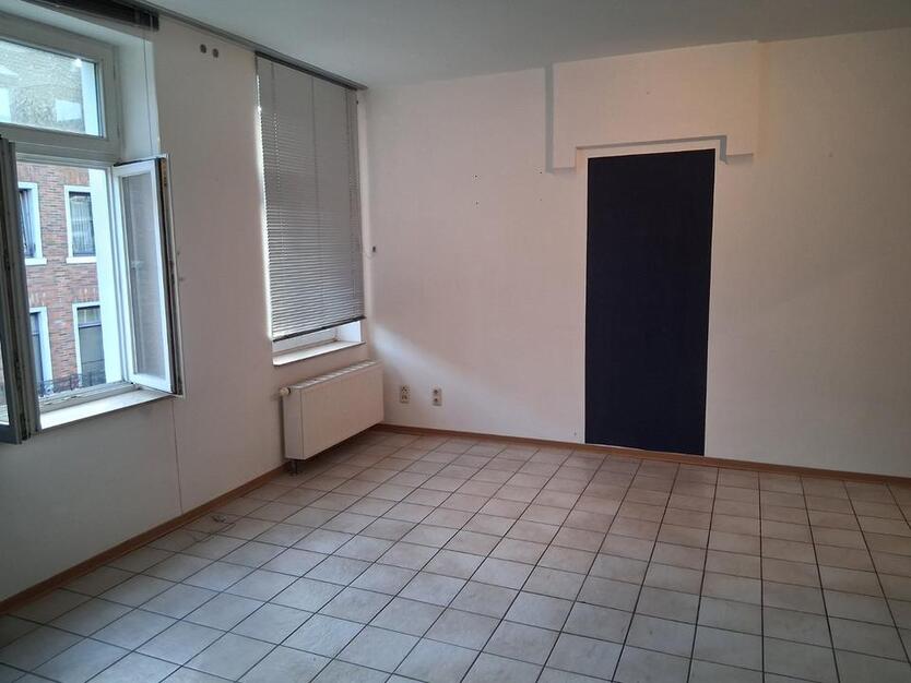 zentrale Single-Wohnung zu vermieten zimmer