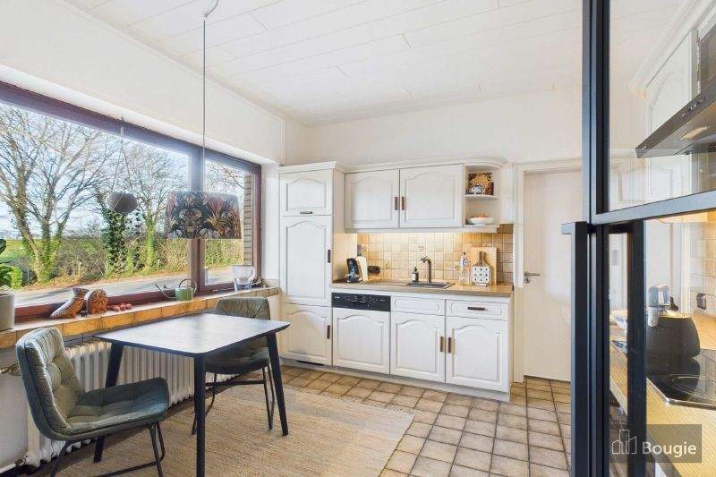 Schöner Grundriss und Blick ins Grüne, Wohlfühlen inklusive! 6 zimmer