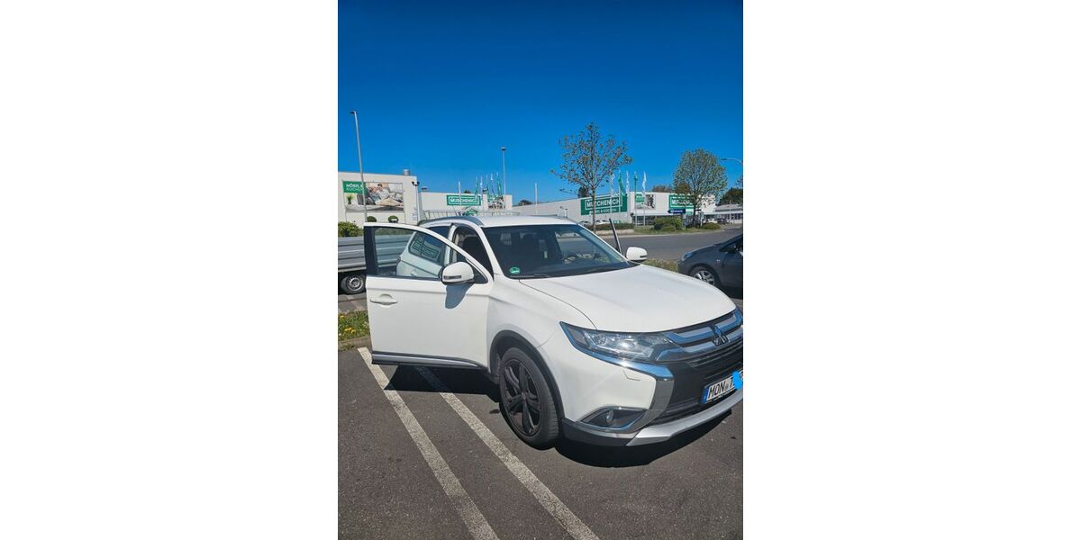 Mitsubishi Outlander 177.000 km 10.400 &euro; WÜRSELEN 52146