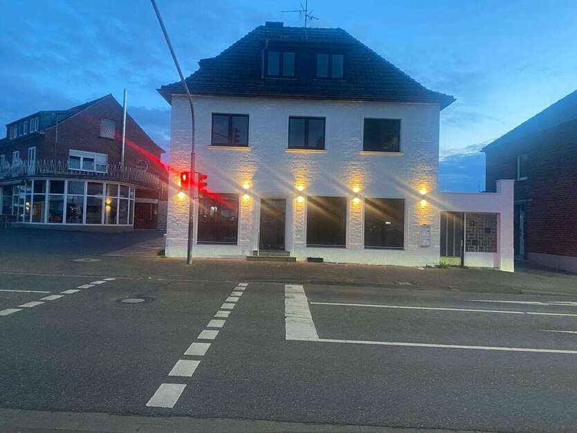 Gastronomie in Baesweiler 4.000 € 298 m²