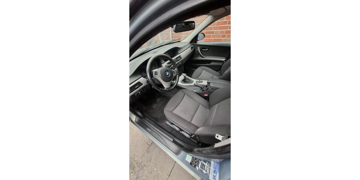 BMW E90 211.324 km 3.300 &euro; Aldenhoven 52457