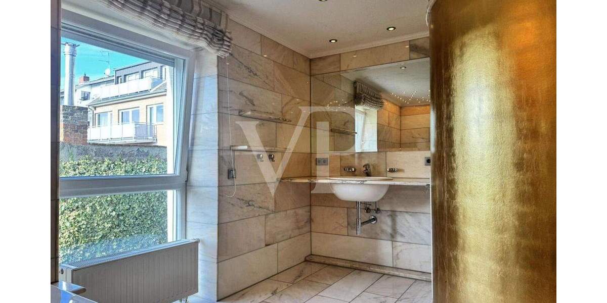 Etagenwohnung Eschweiler - 3 Zimmer, 185 m&sup2;, 1.350&euro; | Angebot:25800937