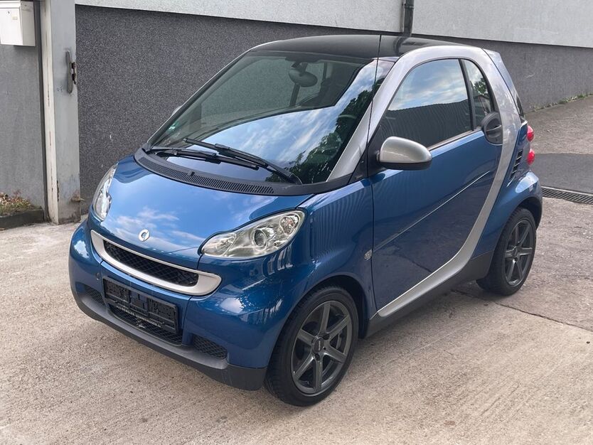 Smart ForTwo 120.000 km 4.000 € Aachen 52070