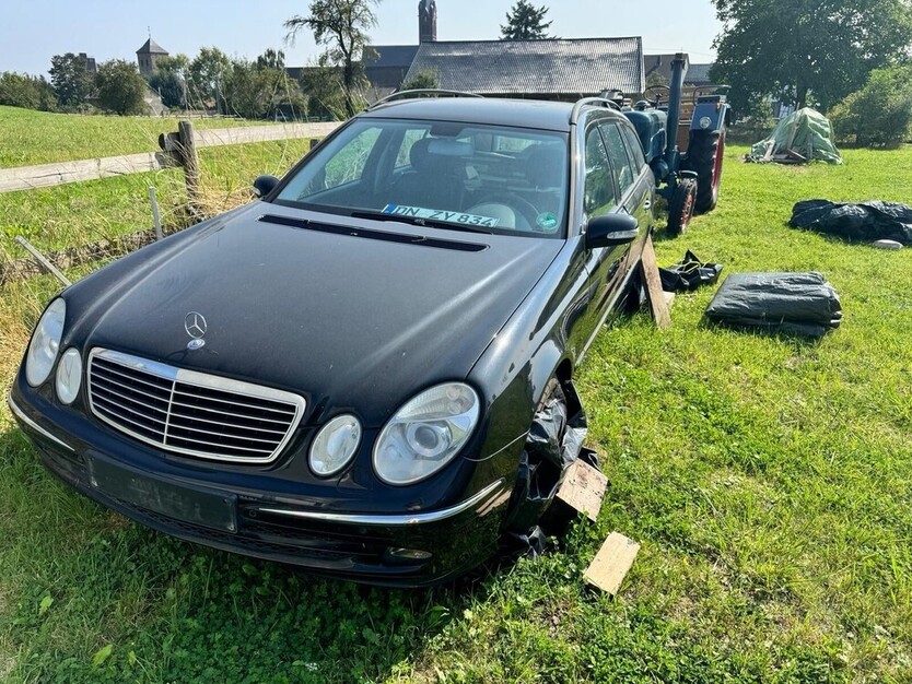 E 220