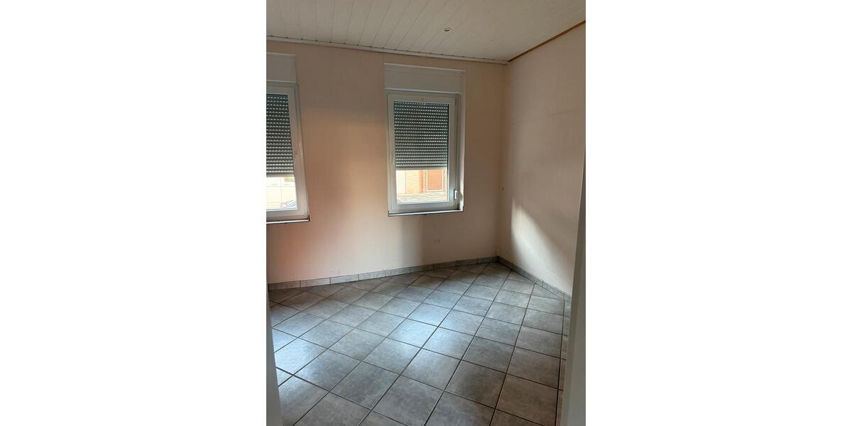 Einfamilienhaus Düren Rölsdorf - 7 Zimmer, 150 m&sup2;, 1.400&euro; | Angebot:25245631