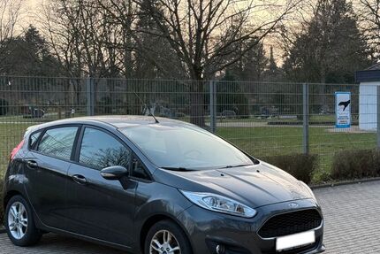 Ford Fiesta 69.505 km 7.699 &euro; Düren 52351