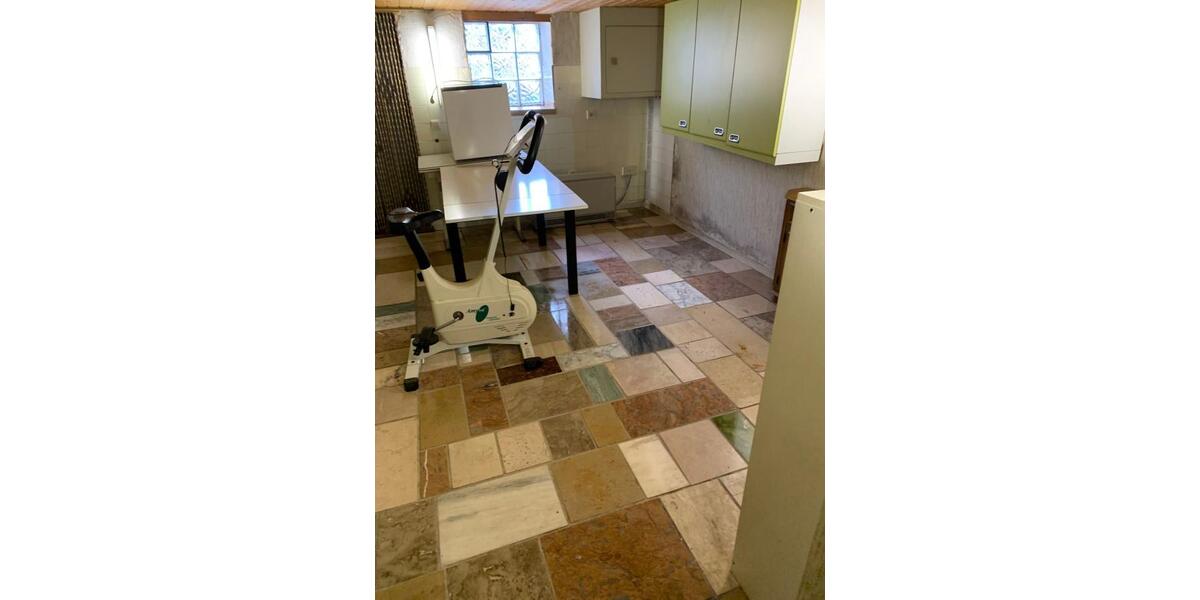 Doppelhaushälfte mit viel Potential ab 01.02.2026 in 52477 zu mieten 4 zimmer