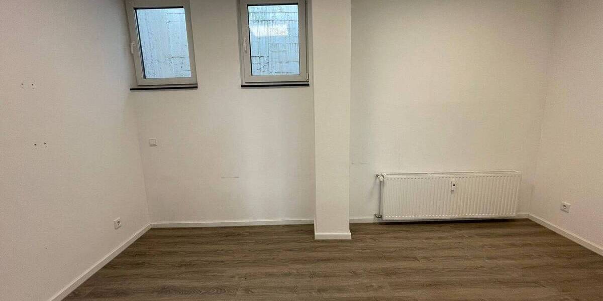 Gewerbeobjekt Aachen Eilendorf - 5 Zimmer, 98 m&sup2;, 1.200&euro; | Angebot:26417597