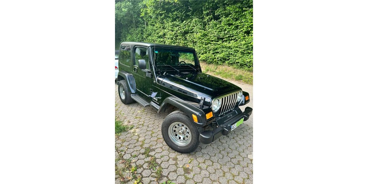 Jeep Wrangler 105.000 km 20.000 &euro; Aachen 52074