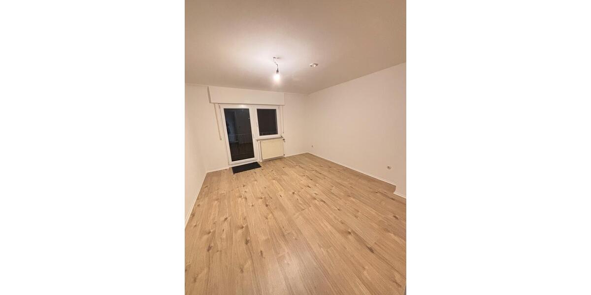 Dachgeschoßwohnung Düren Rölsdorf - 6 Zimmer, 125 m&sup2;, 1.650&euro; | Angebot:25562429