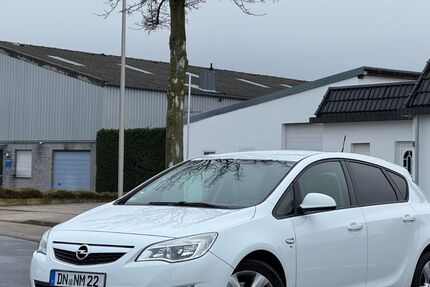 Opel Astra 127.473 km 5.990 &euro; Jülich 52428