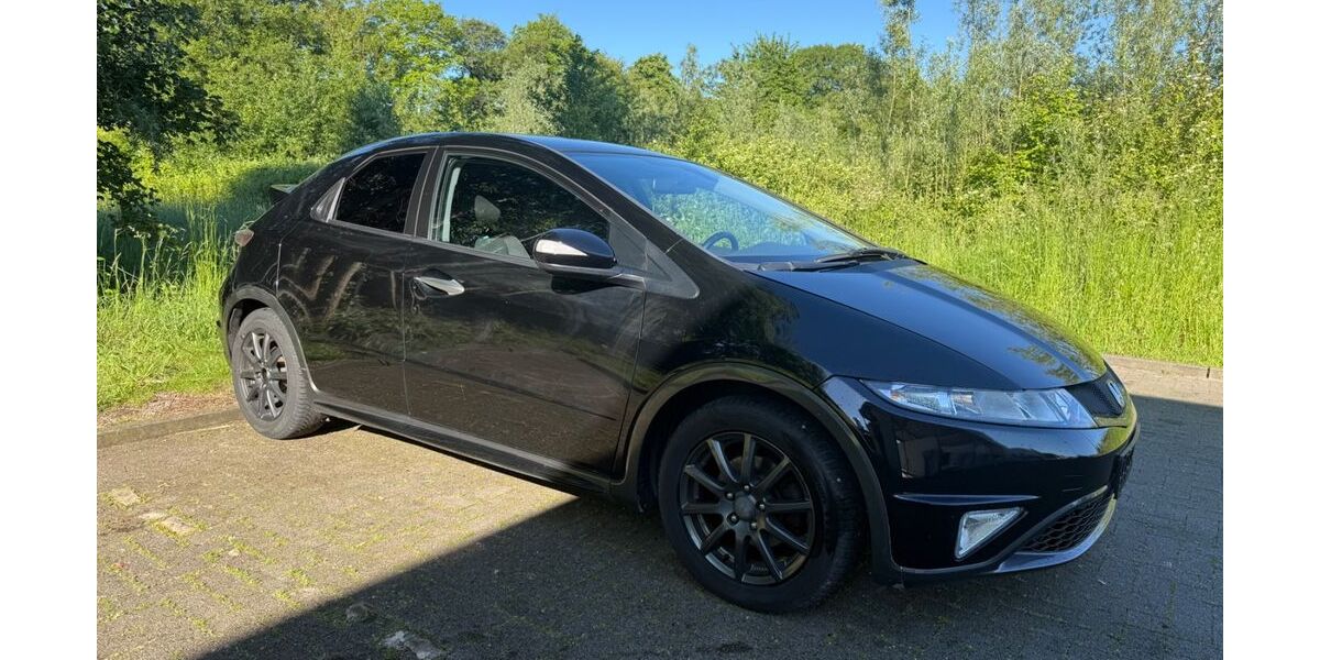 Honda Civic 214.000 km 3.350 &euro; Aachen 52070