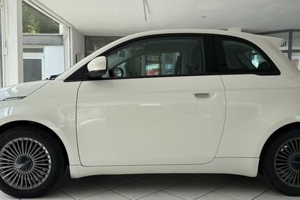 Fiat 500e 39.489 km 15.890 &euro; Aachen 52080
