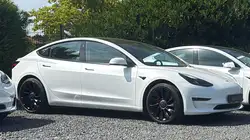 Tesla Model 3 63.000 km 32.000 &euro; Übach-Palenberg 52531