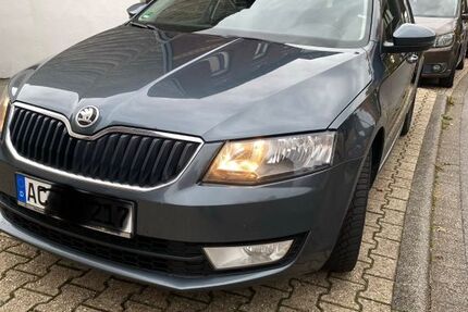 Skoda Octavia 405.300 km 6.200 € Aachen 52080