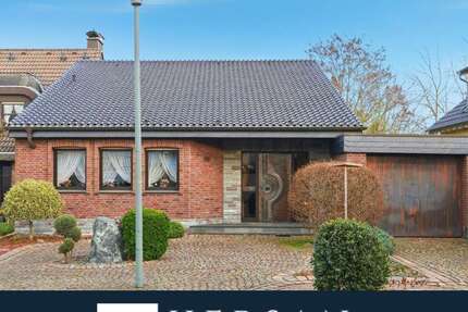 Haus zum Kaufen in Stolberg (Rheinland) 420.000 € 123.5 m² 3 zimmer