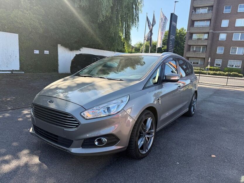S-Max