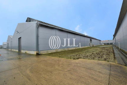 Grenznahe Lagerhalle zu den Niederlanden und Belgien - Ankauf über JLL zimmer