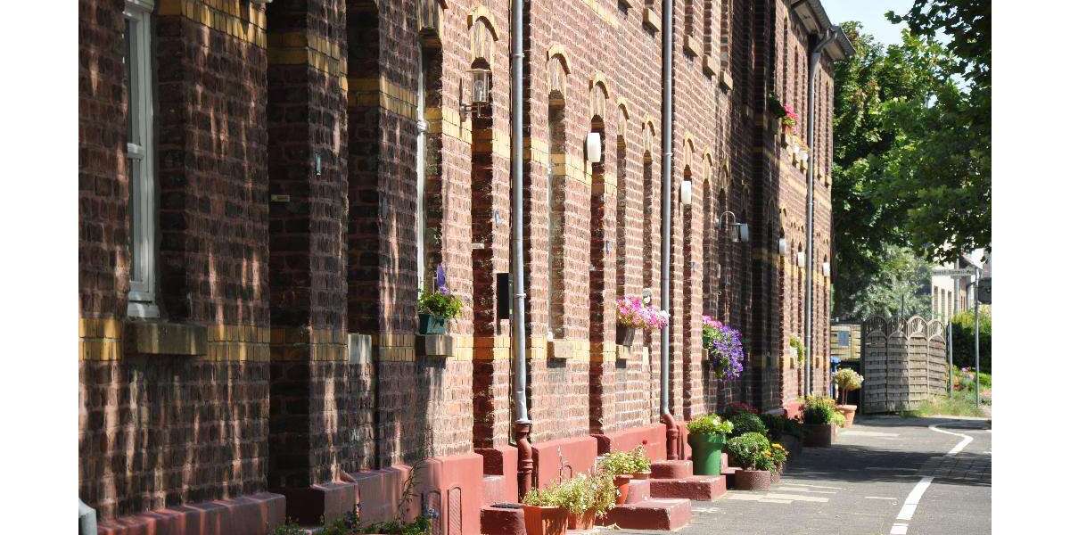 Einfamilienhaus Herzogenrath Bierstraß - 3 Zimmer, 62 m&sup2;, 519&euro; | Angebot:25659129