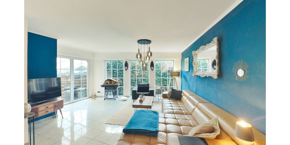 Kohlscheid - Modernes Wohnen mit Pool & Sauna - Reihenendhaus Herzogenrath | Angebot:26197668