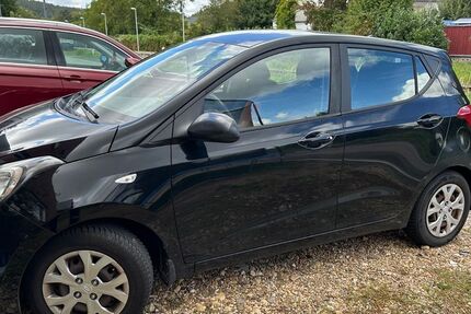 Hyundai i10 115.500 km 5.300 € Kreuzau 52372