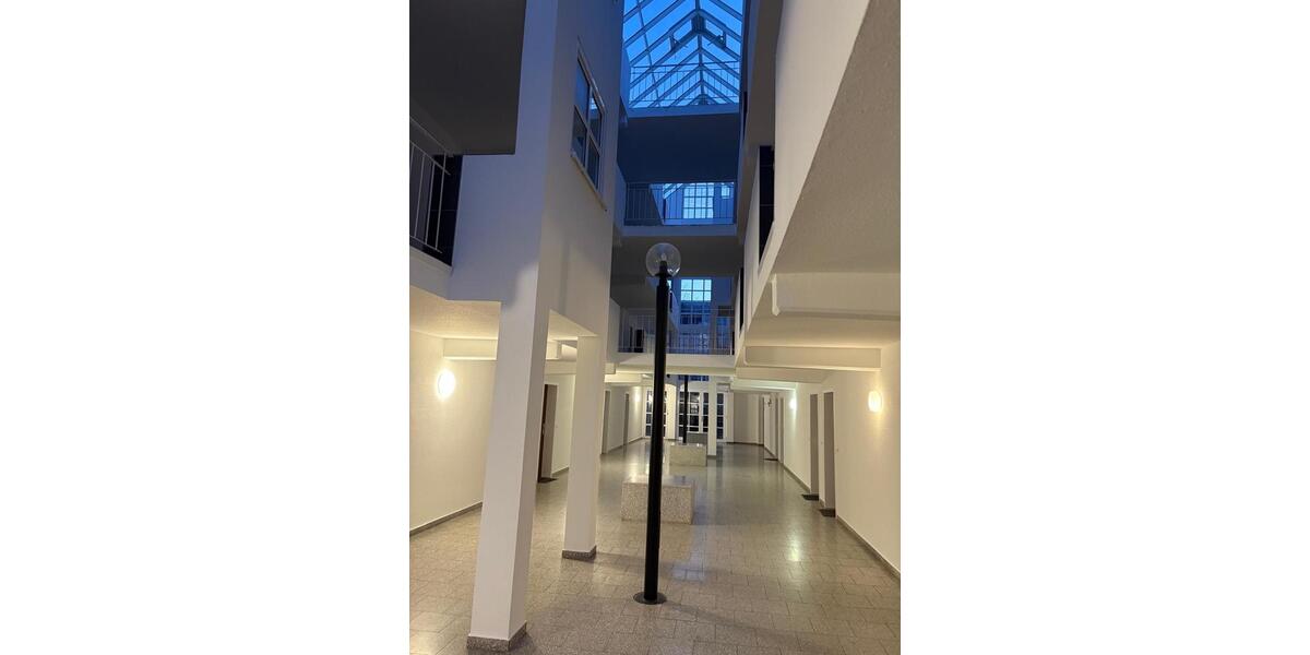 Eigentumswohnung, kernsaniert Ende November 2025 1 zimmer