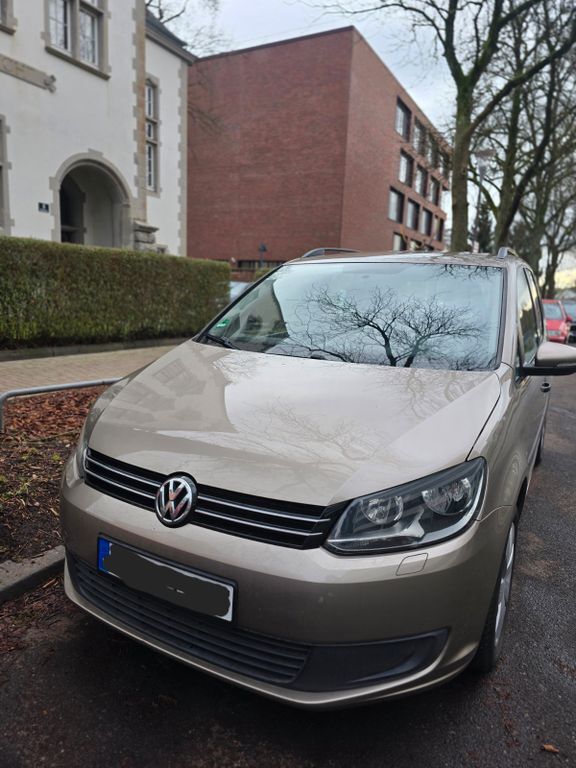 VW Touran 175.000 km 6.500 € Aldenhoven 52457