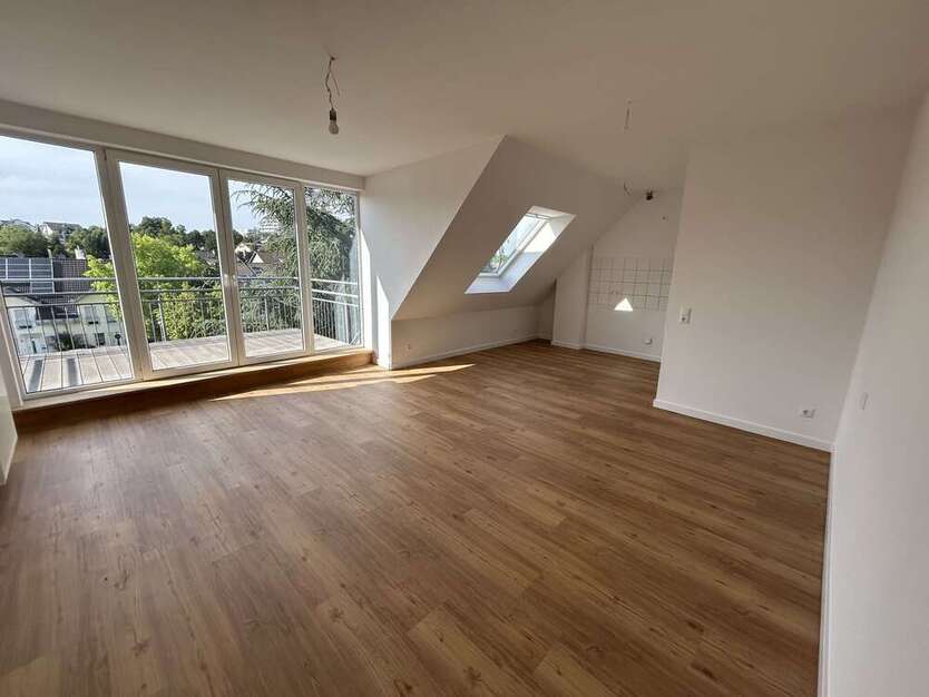 Wohnung zum Mieten in Aachen 1.000 € 81 m²