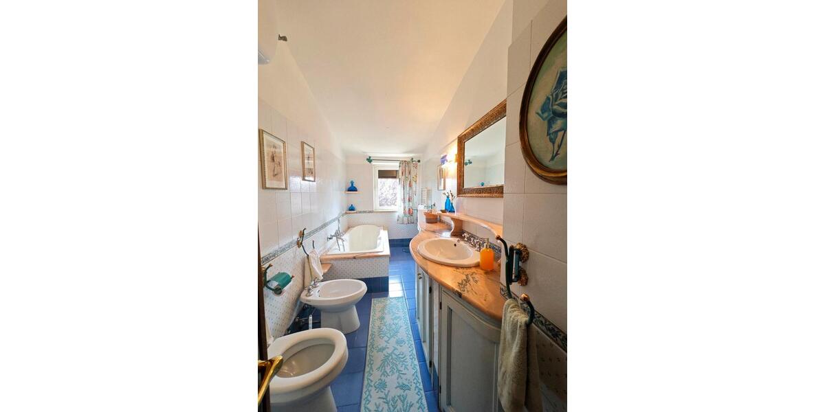 Villa Stolberg (Rhld.) Gressenich - 2 Zimmer, 152 m&sup2;, 300.000&euro; | Angebot:27143633