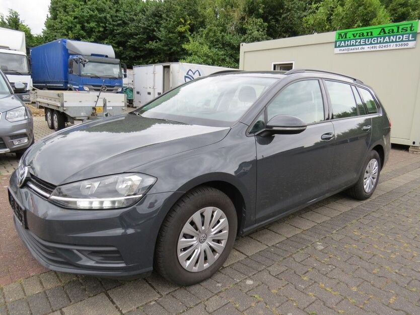 VW Golf 87.184 km 14.161 € Übach-Palenberg 52531
