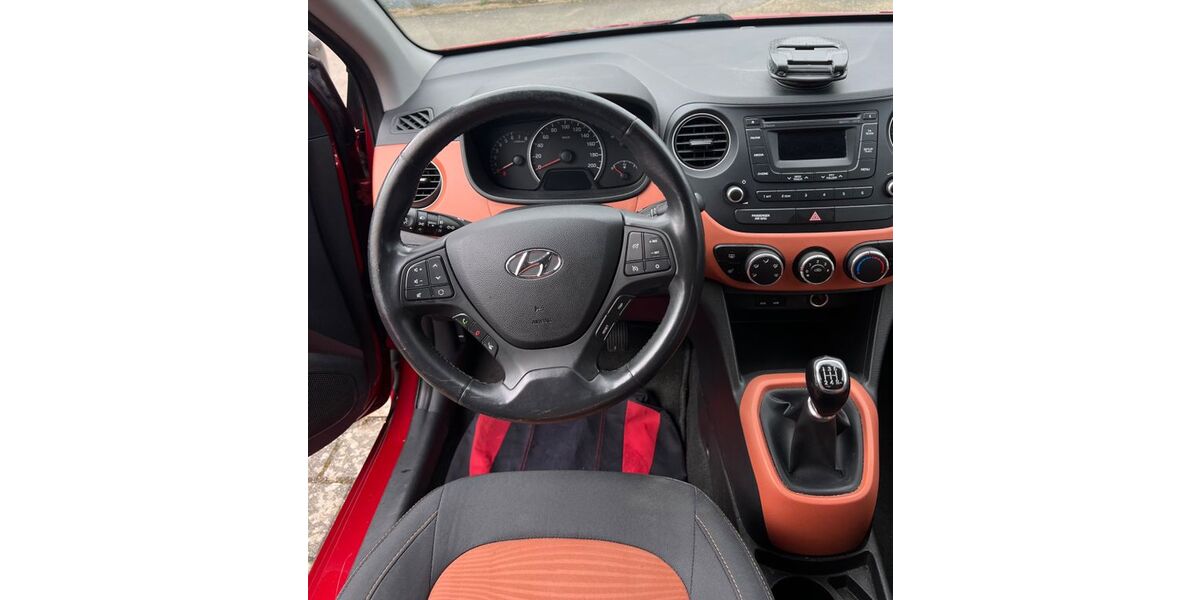 Hyundai i10 99.000 km 5.500 &euro; Düren 52349