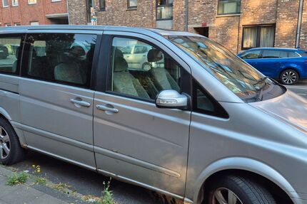 Mercedes-Benz Viano 382.000 km 4.399 € Aachen 52080