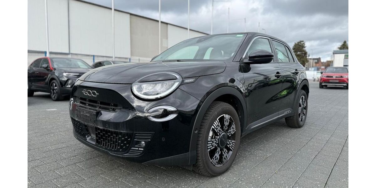 Fiat 600 21.890 km 18.730 &euro; Alsdorf-Hoengen (bei Aachen) 52477